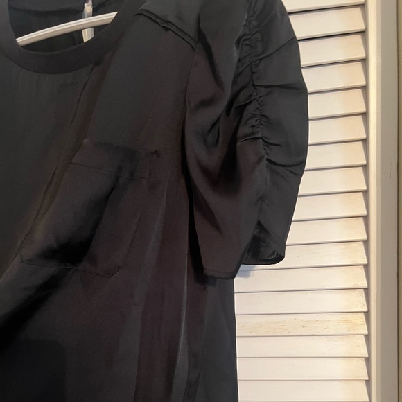 DR2  Ruched Puff Sleeve Blouse - Picture 2 of 3